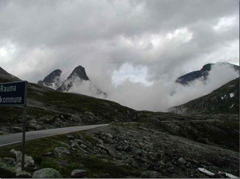 Str. 63 im Trollstigheimen