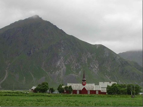 die Kirche von Flakstad