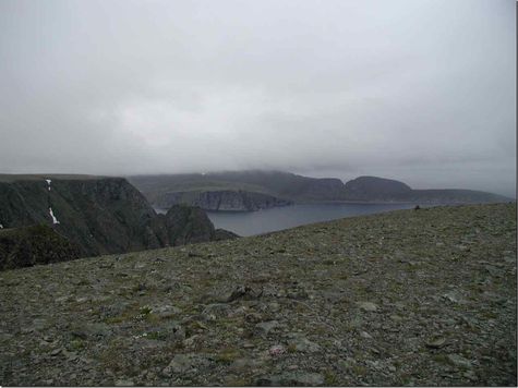 Blick zum noch n�rdlicheren Knivskjelodden