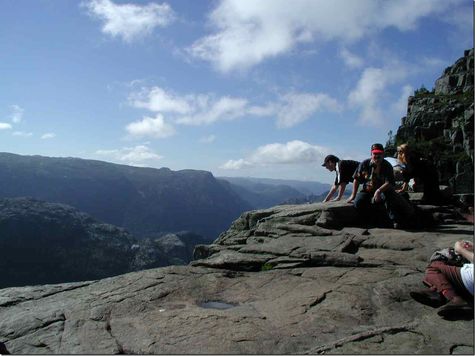 wer traut sich bis an den Rand?